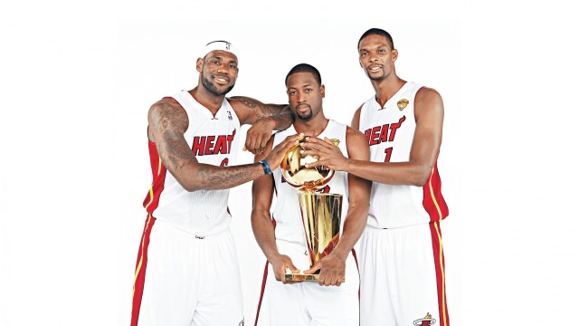 利物浦高压逼抢犀利，红军重燃争冠希望，利物浦高层